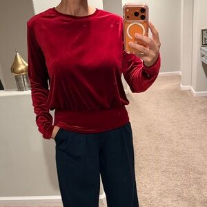 HALARA Red Velvet Sweatshirt